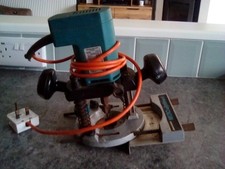 BLACK AND DECKER DN66 PLUNGE