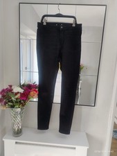 TU Women's Straight Leg Jeans