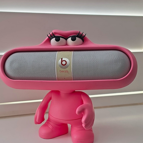 Beats dre pill - by,