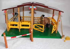 Toys R Us Stable, Horses, Saddles Toy Play Bundle 1990's Chestnut Ridge-See Info