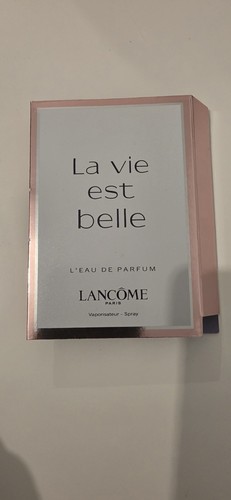 Vie est belle eau de - , la