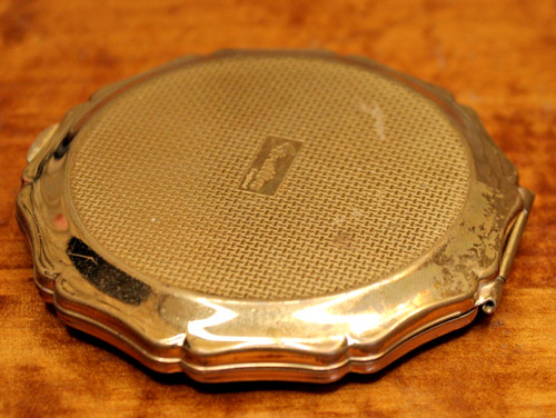 Vintage stratton powder - stratton,