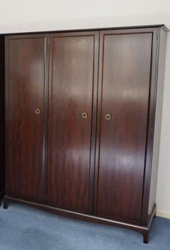 Stag minstrel triple wardrobw - stag,