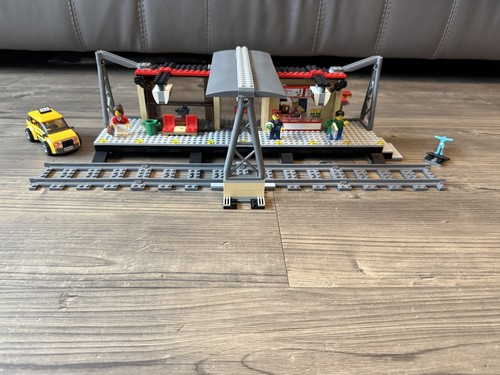 Lego city train - city, station