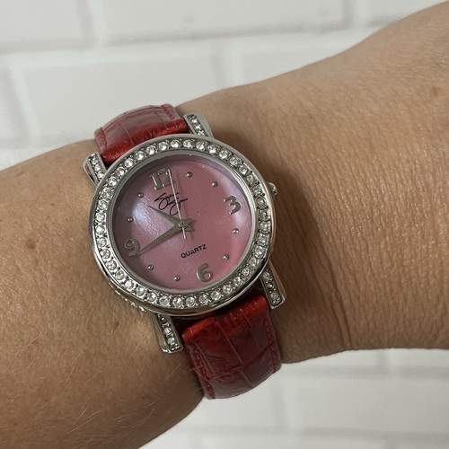 Suzanne somers qvc red - suzanne,