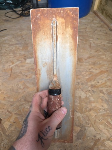 Marshalltown trowel broken - 18",