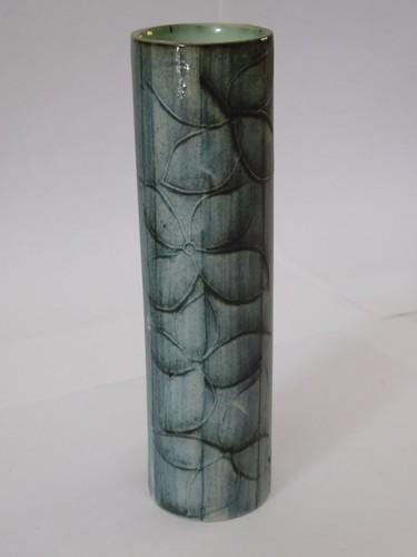 Carn pottery cylinder flower - carn,