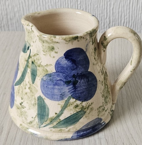 Pretty floral cream jug - pretty,