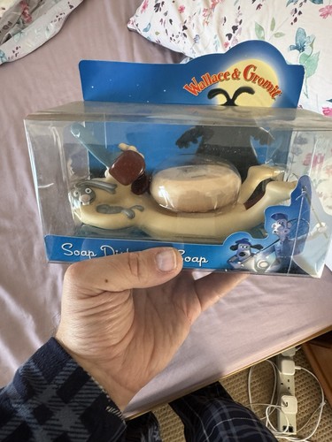 Wallace and gromit - gromit,