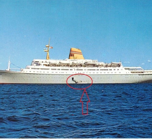 Sagafjord plus docked boat - ms,
