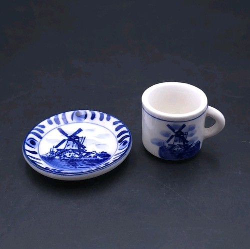 Delft hand painted 855 - delft,