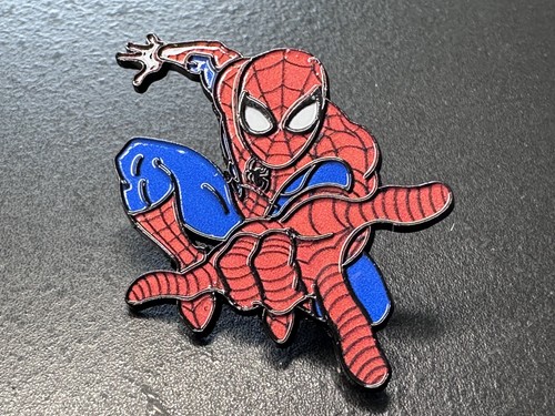 Spider man enamel pin - pin, badge