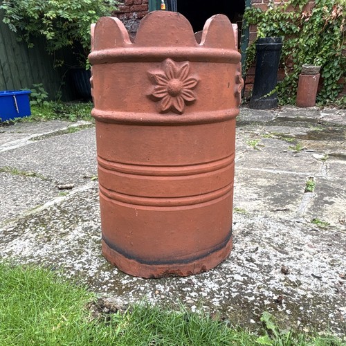Large terracotta round outdoor - terracotta,
