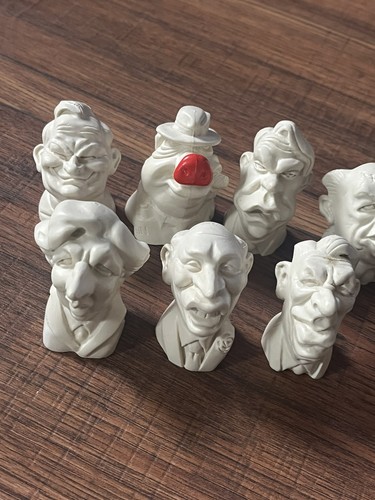 Spitting image puppet - spitting,