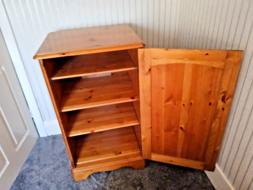 Cabinet hifi - cabinet/,