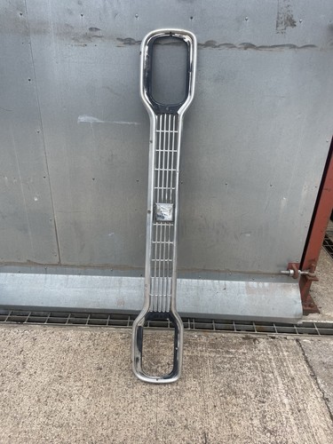Escort mk1 square - square, grill