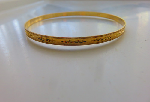 Gold solid slave bangle 4mm - gold,