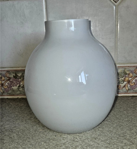 Large vintage white glass - large,