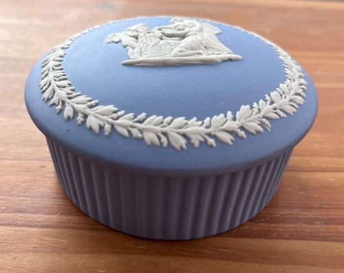 Wedgewood jasperware lidded - wedgewood,