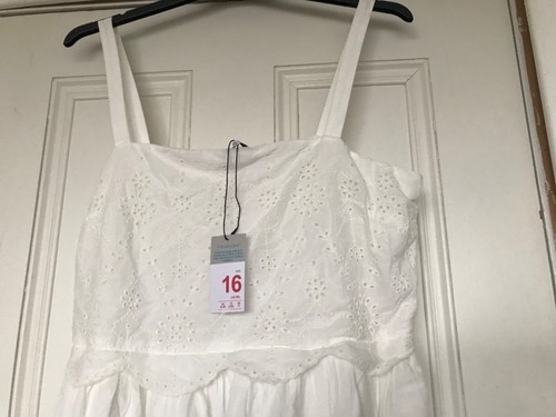 Size eur 44 long white - 16,