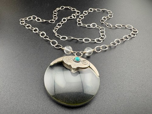 Pendant magnifying glass with - glass,