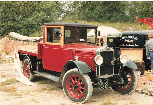 Old truck vintage photo - old,