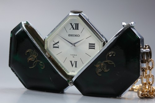 Near mint seiko 21 7510 - [near,