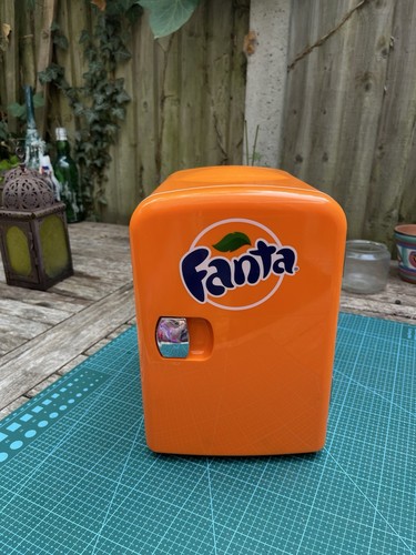 Fanta mini fridge - mini, 4l