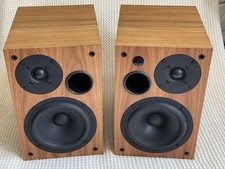 Avi DM10 Active Speakers Pair Rosewood Finish