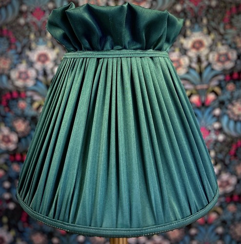 Dark green ruffled - green, top
