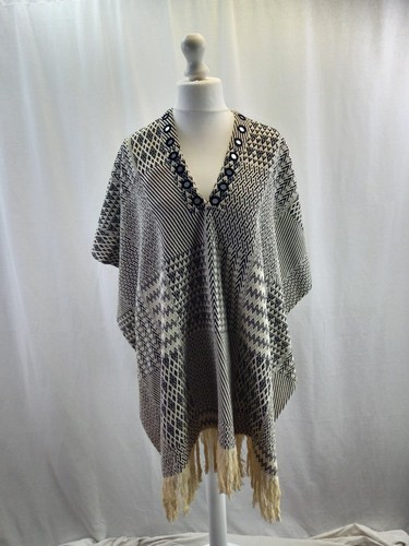 East artisan white black - east,