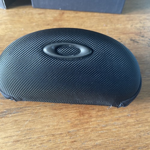 Oakley hard case - hard,