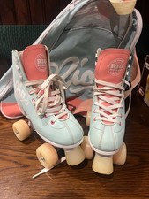 Rio Script Quad Roller Skates Size 4 Carry Bag 