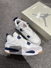 Jordan 4 Navy SB UK 8 Brand