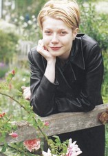 Gwyneth Paltrow (1990s) - Mini