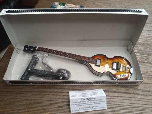 Paul mccartney mini bass - ,