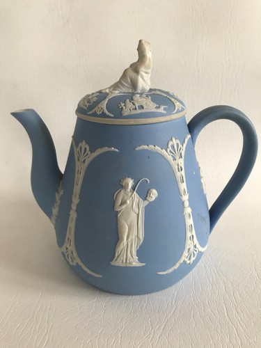 Vintage wedgwood blue jasper - wedgwood,