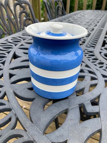 Vintage green cornishware - tg,