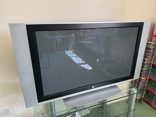 Inch plasma television - 42-inch,