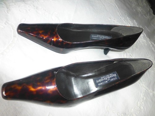 New stuart weitzman russell - stuart, &