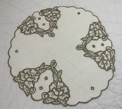 Vintage round large doily - vintage,