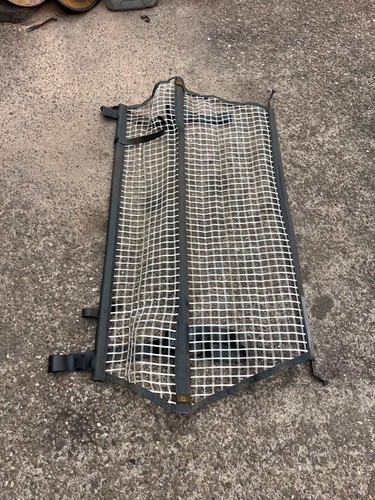 Mercedes 163 cargo - 163, dog