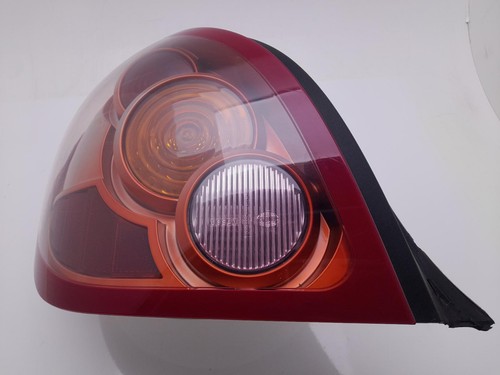 Nissan almera tail light - almera,