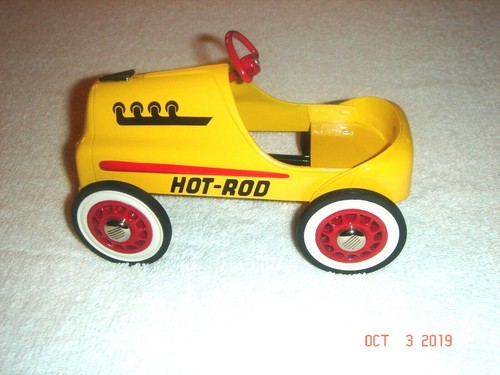 Hallmark kiddie car classics - car,