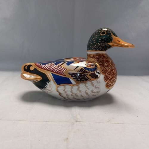Royal crown derby english - crown,