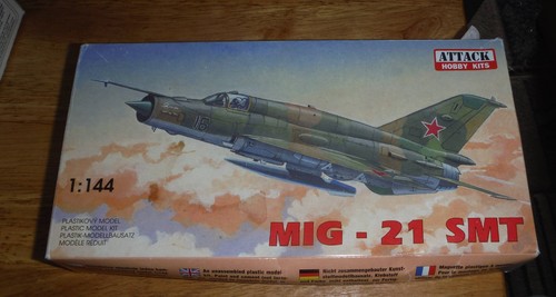 Attack hobby kits - attack, mig-21