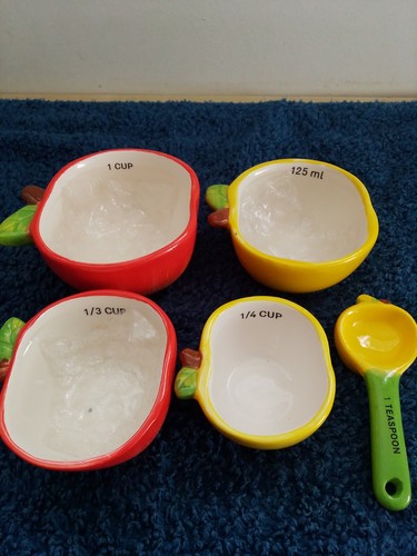 Measuring cups set - measuring,