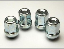 Set of 4 Wheel Nuts Bolts Lugs