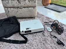 SANYO XGA PROJECTOR PLC-XD2200