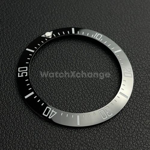 Black white ceramic bezel - white,
